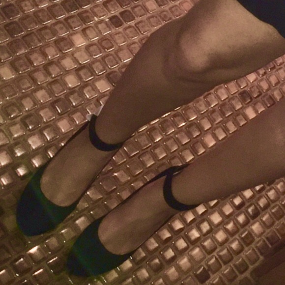 Shoes - ✨NEW Black wedge ankle heel gold zipper close toe